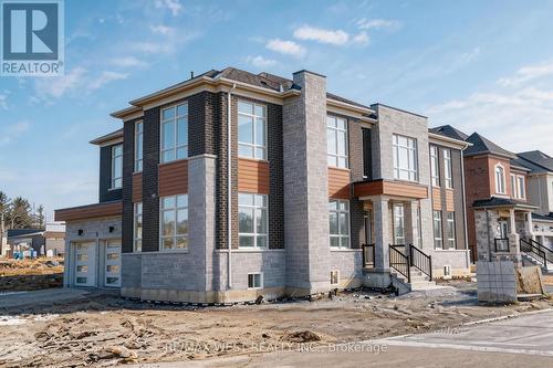 8 TARBOX AVENUE  Caledon, ON L7C 0A8