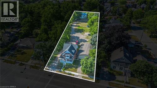 816 Colborne Street E, Brantford, ON - 