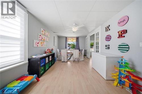 816 Colborne Street E, Brantford, ON - Indoor Photo Showing Other Room
