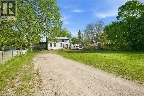 816 Colborne Street E, Brantford, ON - Outdoor
