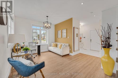 1 - 2362 New Street, Burlington (Brant), ON 