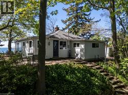 689 SANDY BAY Road Dunnville, ON N1A 2W6