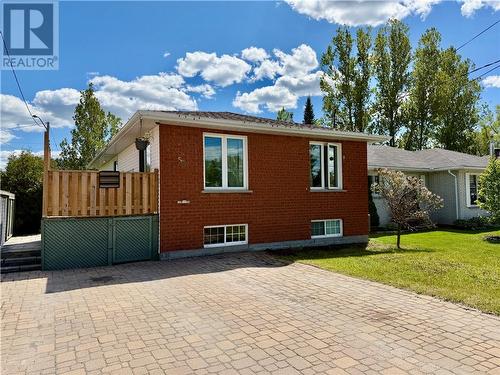 53 Caruso Street  Greater Sudbury, ON P0M 1M0