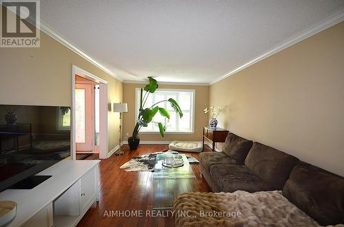 80 Golf Links Drive, Aurora, ON 