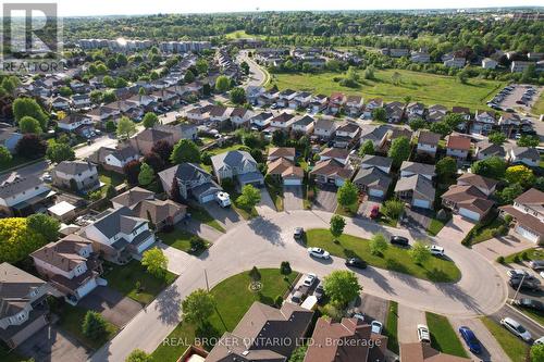 26 Kelly Court, Guelph, ON 