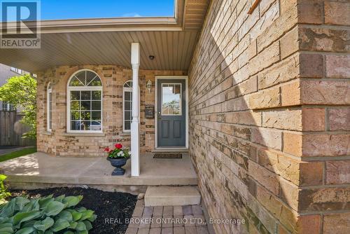 26 Kelly Court, Guelph, ON 