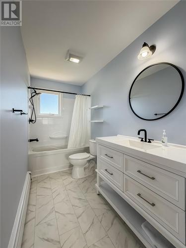 Primary ensuite - 51-53 Creston Boulevard, Marystown, NL 