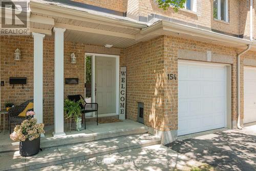 154 Talltree Crescent, Ottawa, ON 