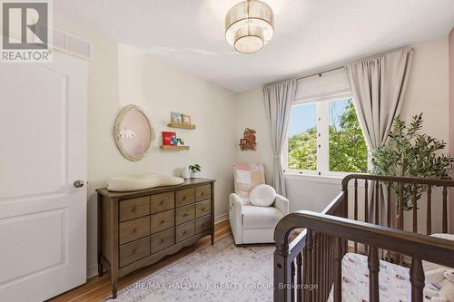 154 Talltree Crescent, Ottawa, ON 