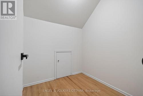 1862 Sharel Drive, Ottawa, ON 