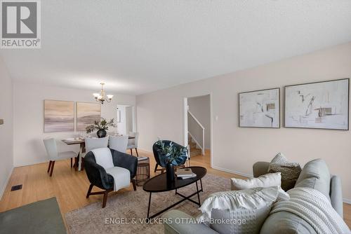 1862 Sharel Drive, Ottawa, ON 