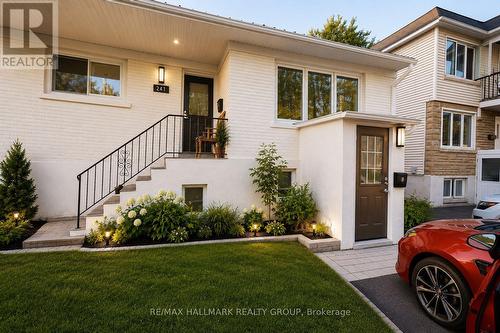 B - 241 FERLAND STREET , Ottawa, Ontario K1L 7T5 2