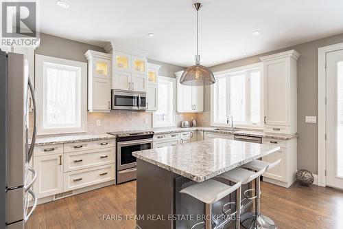 142 Mennill Drive, Springwater, ON 