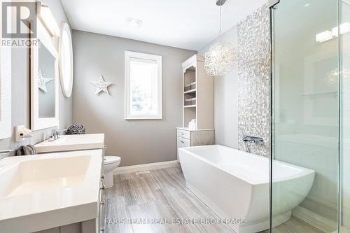 142 Mennill Drive, Springwater, ON 