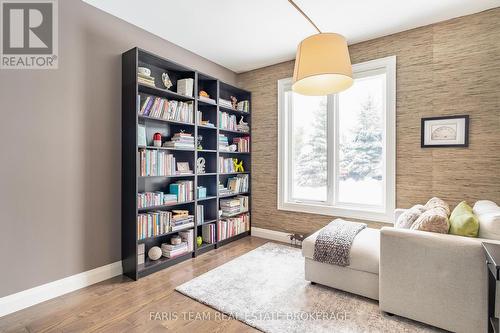 142 Mennill Drive, Springwater, ON 
