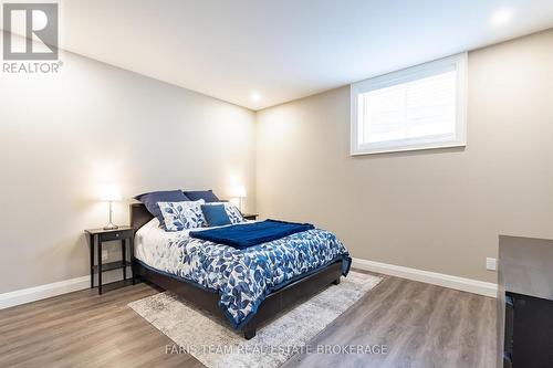 142 Mennill Drive, Springwater, ON 