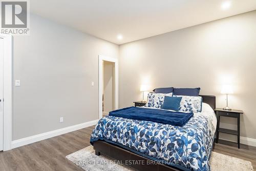 142 Mennill Drive, Springwater, ON 