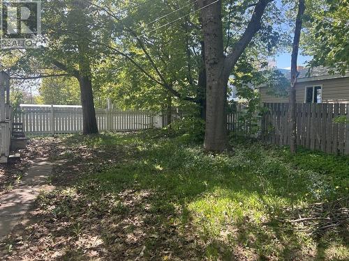 9 Tadcaster Pl, Sault Ste. Marie, ON 