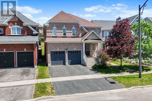 1867 Arborwood Drive, Oshawa, ON 