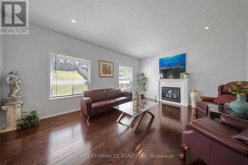 1867 Arborwood Drive, Oshawa, ON 