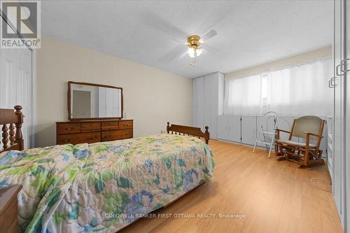 832 Ivanhoe Avenue, Ottawa, ON 