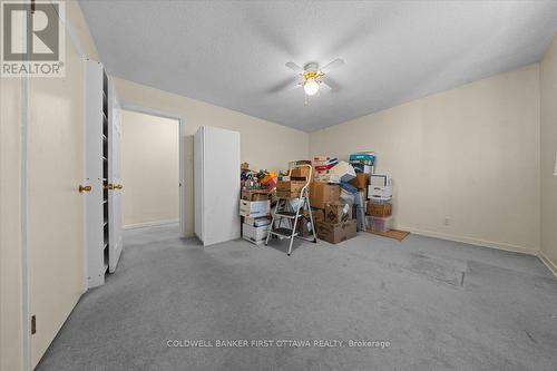 832 Ivanhoe Avenue, Ottawa, ON 