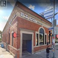 687 ST CLAIR AVENUE W Toronto, ON M6C 1B2