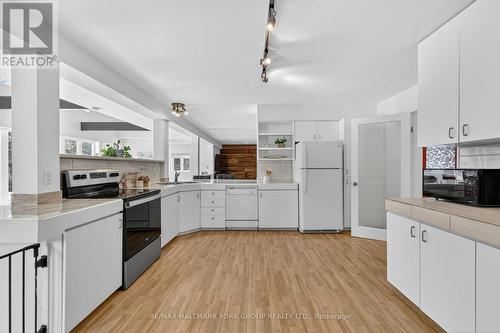 5768 Smith Boulevard, Georgina, ON 