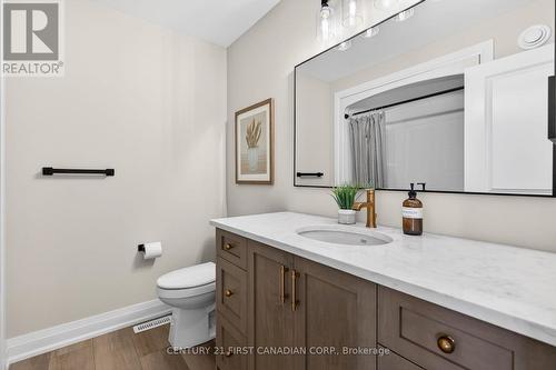 11 Postma Crescent, North Middlesex (Ailsa Craig), ON 