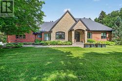 5849 QUEENSCOURT CRESCENT SW  Ottawa, ON K4M 1K3