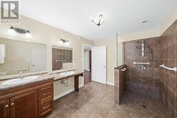 Main bathroom - 