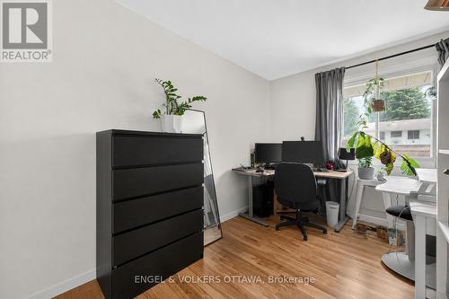 2548 Hanlon Avenue, Ottawa, ON 