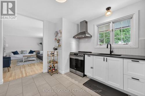 2548 Hanlon Avenue, Ottawa, ON 