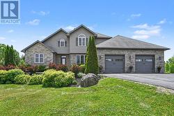 30 BASSWOOD CRESCENT Rideau Lakes, ON K7A 0C8
