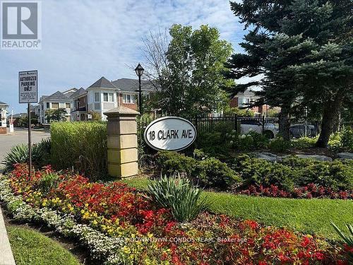 154 - 18 CLARK AVENUE W  Vaughan, ON L4J 8H1