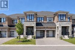 8 HEWISON AVENUE Richmond Hill, ON L4S 0J2