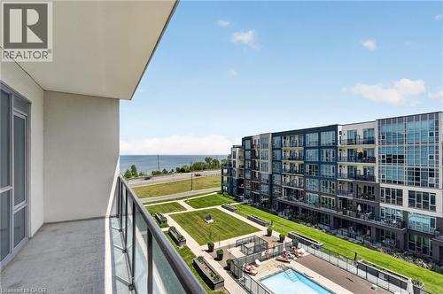 16 Concord Place Unit# 548, Grimsby, ON - Outdoor With View With Exterior