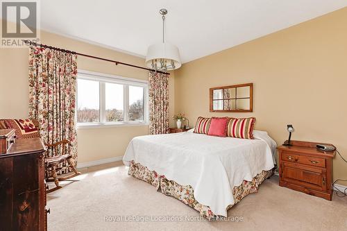 6 Thomas Drive, Collingwood, ON 