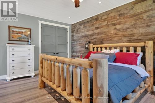 210 Lakeshore Drive, Kawartha Lakes (Emily), ON 