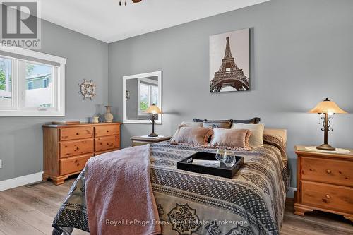 210 Lakeshore Drive, Kawartha Lakes (Emily), ON 