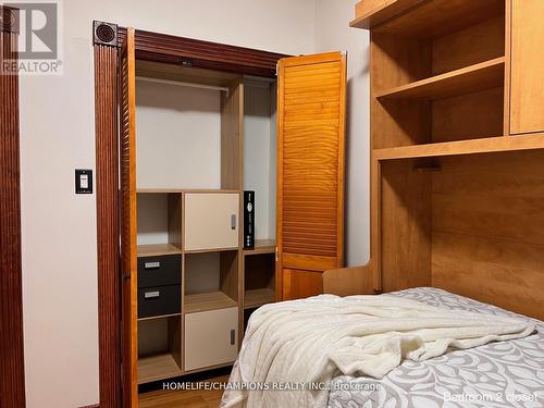 291 St Clair Avenue E, Toronto, ON 