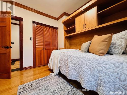 291 St Clair Avenue E, Toronto, ON 