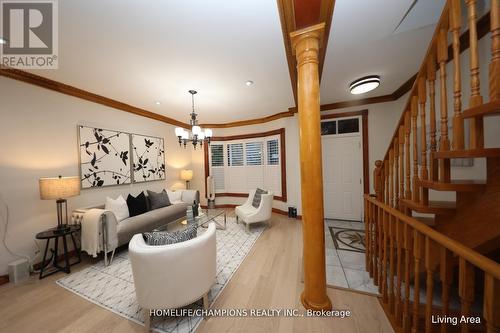 291 St Clair Avenue E, Toronto, ON 