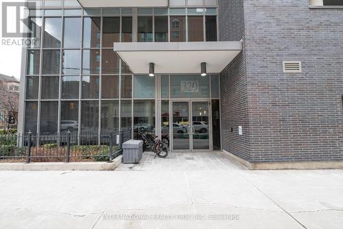 208 - 320 RICHMOND STREET E  Toronto, ON M5A 1P9