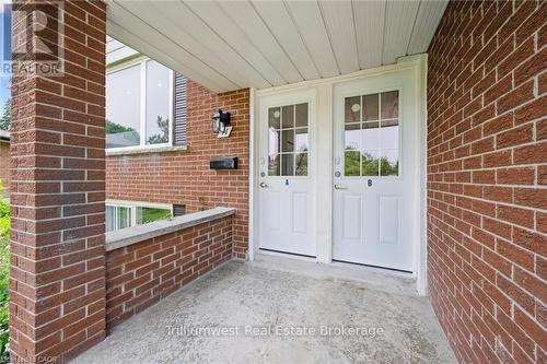 11 Van Horne Place, Kitchener, ON 