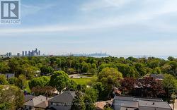 182 LAKESHORE DRIVE Toronto, ON M8V 2A9