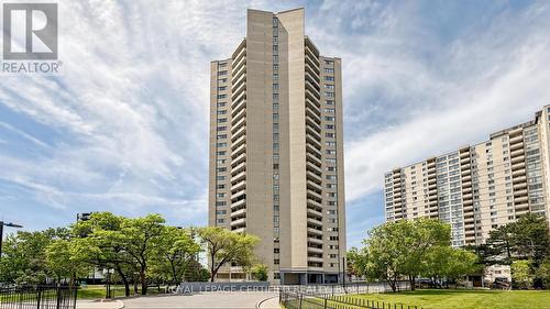1903 - 330 DIXON ROAD  Toronto, ON M9R 1S9