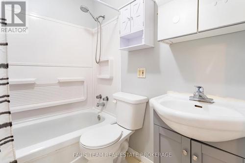 46 Hearthstone Drive, Tay, ON 