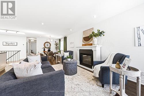 744 Miriam Crescent, Burlington, ON 