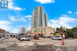 2407 - 9 GEORGE STREET N Brampton, ON L6X 0T7